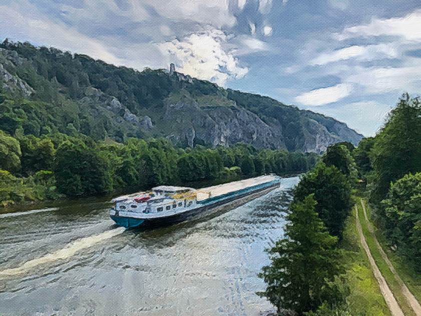 Ein Bild, das drauen, Berg, Baum, Natur enthlt.

Automatisch generierte Beschreibung