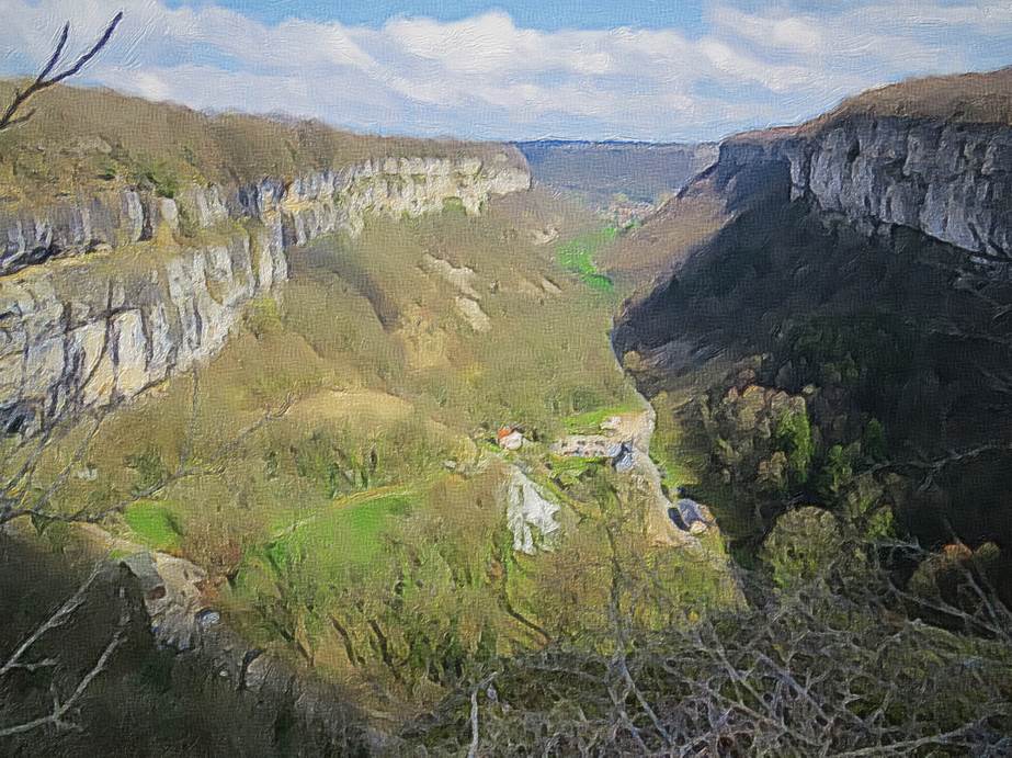 Ein Bild, das Berg, Natur, drauen, Tal enthlt.

Automatisch generierte Beschreibung