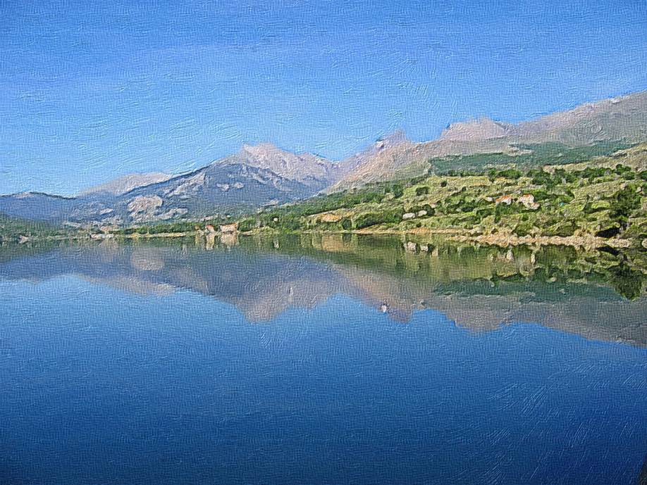 Ein Bild, das Wasser, Berg, Natur, umgeben enthlt.

Automatisch generierte Beschreibung